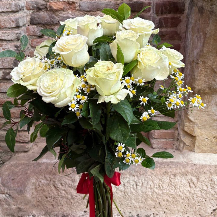 Ramo de rosas blancas